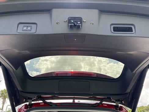 Used 2026 Nissan Rogue SV FWD image 52