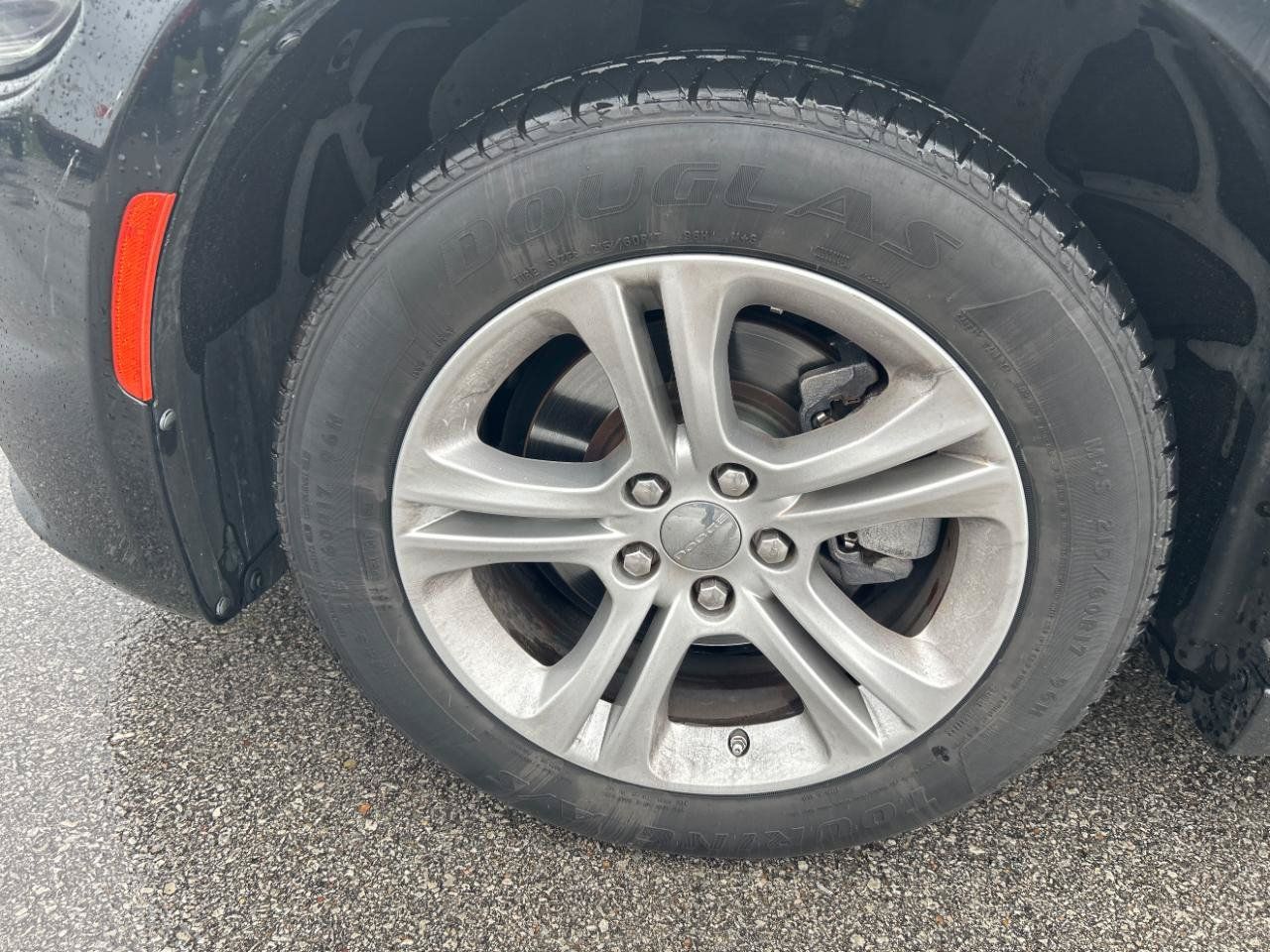Used 2022 Dodge Charger SXT RWD image 11