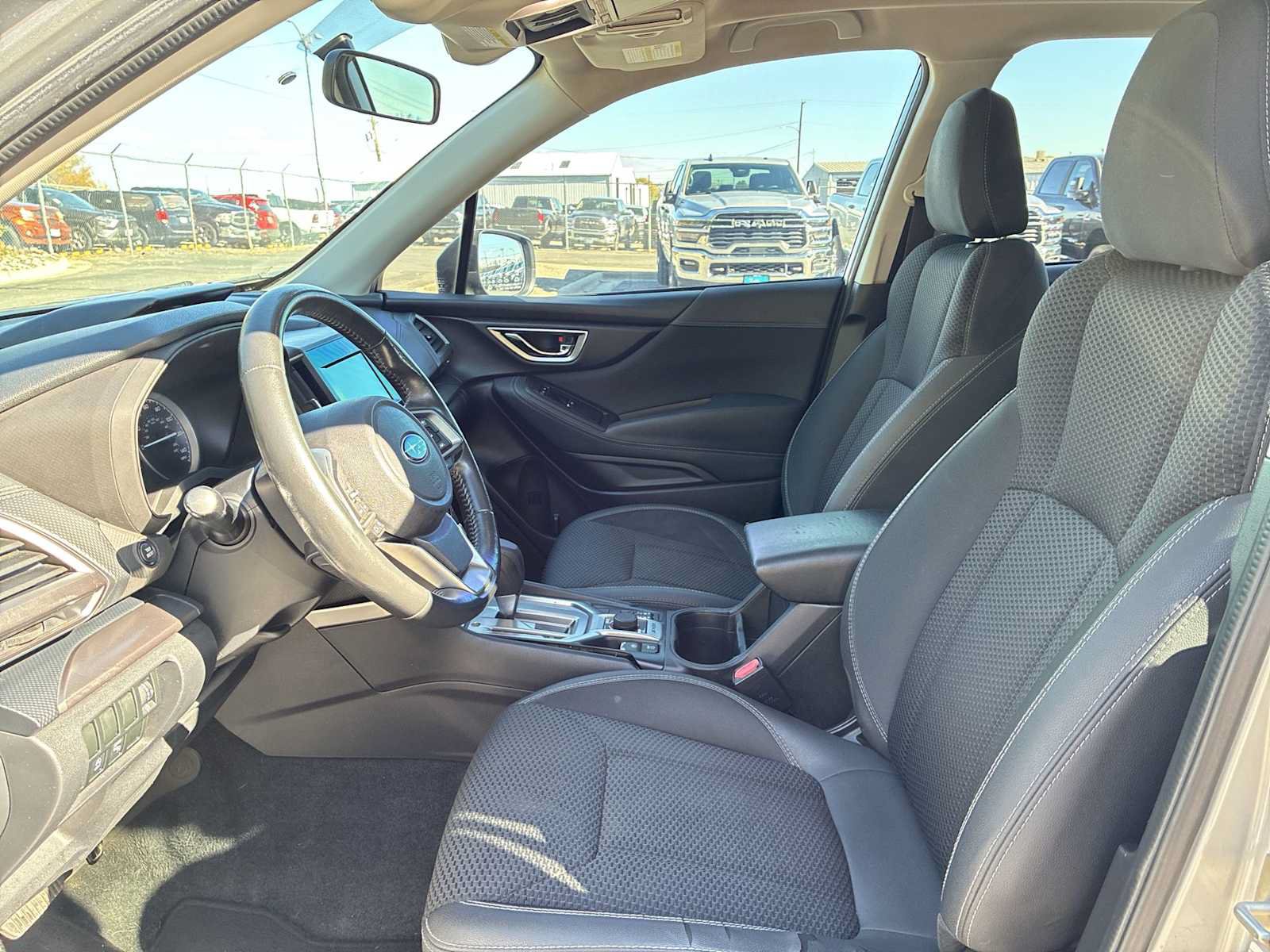 Used 2019 Subaru Forester Premium AWD/4WD image 13