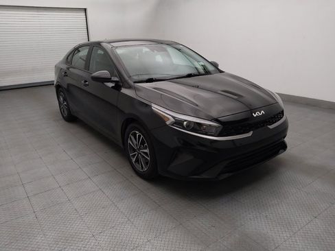 Used 2023 Kia Forte LXS FWD image 13