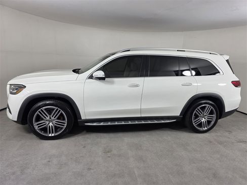 Certified 2022 Mercedes-Benz GLS 450 4MATIC image 7
