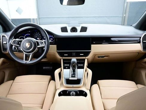Certified 2023 Porsche Cayenne image 20