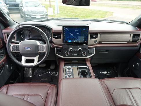 Used 2023 Ford Expedition Max Limited AWD/4WD image 28