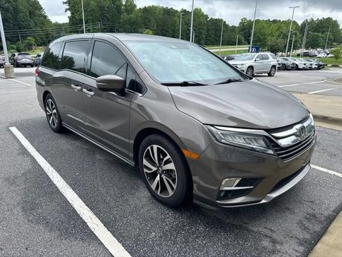Used 2018 Honda Odyssey Elite image 6