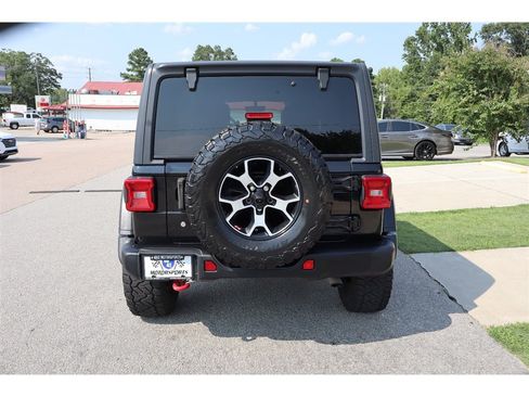 Used 2020 Jeep Wrangler Unlimited Rubicon AWD/4WD image 4