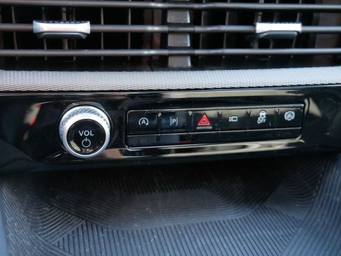 Used 2026 Ford Explorer ST w/ Sun And Sound Package AWD/4WD image 32