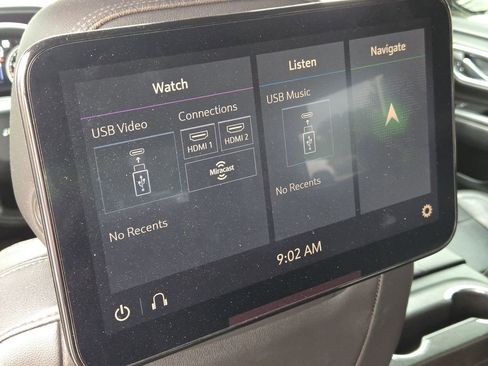 Used 2021 Chevrolet Tahoe High Country w/ Premium Package AWD/4WD image 32