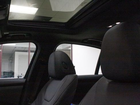 Used 2021 BMW 330i Sedan w/ Convenience Package image 18