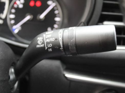 Certified 2024 MAZDA MAZDA3 s image 18