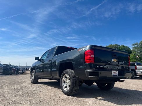 Used 2017 Chevrolet Silverado 1500 LT w/ All Star Edition AWD/4WD image 10