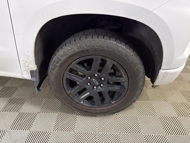 Used 2024 Chevrolet Silverado 1500 Custom AWD/4WD image 18