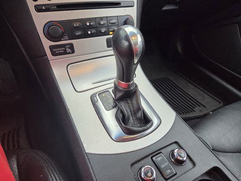 Used 2009 INFINITI G37 x Coupe w/ Premium Pkg image 16