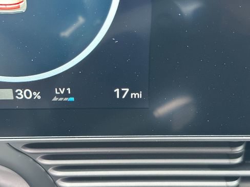 New 2026 Hyundai Ioniq 5 SE AWD/4WD image 13