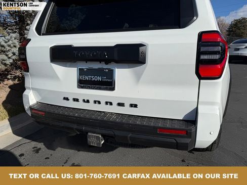 Used 2025 Toyota 4Runner TRD Off-Road image 31