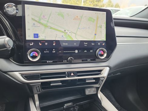 Used 2023 Lexus RX 350 AWD image 23