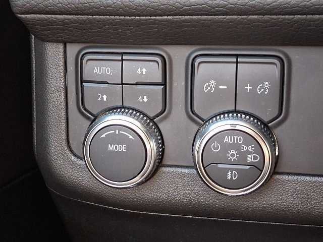 Certified 2023 GMC Yukon Denali AWD/4WD image 27