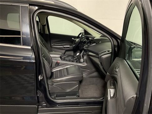 Used 2019 Ford Escape SEL image 34