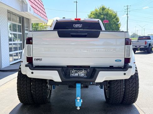 Used 2022 Ford F450 Platinum w/ FX4 Off-Road Package AWD/4WD image 21