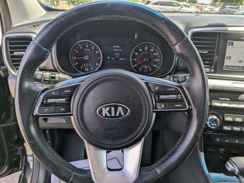 Used 2020 Kia Sportage EX w/ Option Group 15 FWD image 30