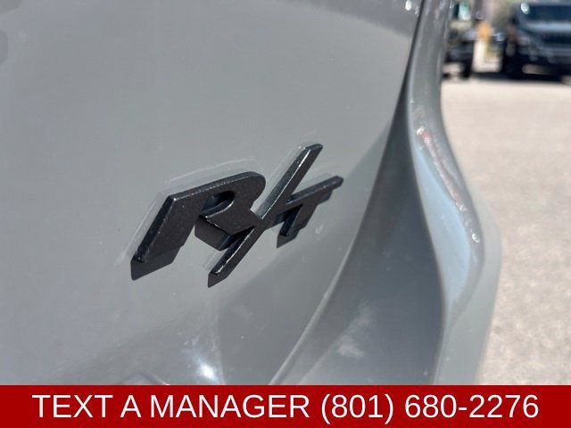 Used 2022 Dodge Durango R/T w/ Quick Order Package 22F AWD/4WD image 13