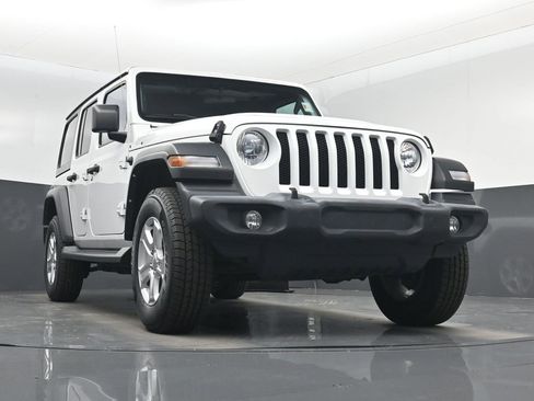 Used 2020 Jeep Wrangler Unlimited Sport S image 43
