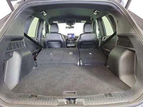Used 2024 Ford Escape ST-Line image 25