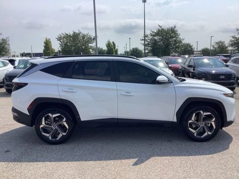 Used 2023 Hyundai Tucson SEL w/ Convenience Package AWD/4WD image 4