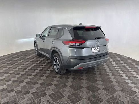 Used 2021 Nissan Rogue SV AWD/4WD image 9