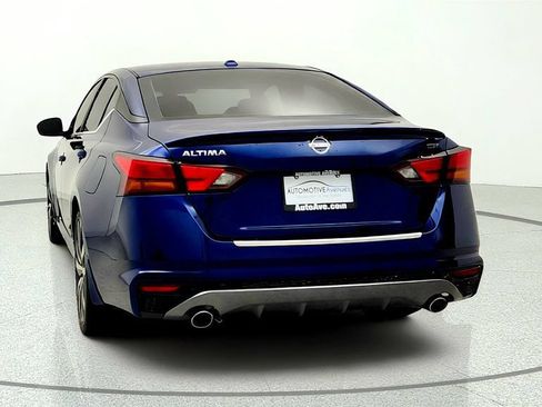 Used 2020 Nissan Altima 2.5 SR FWD image 6