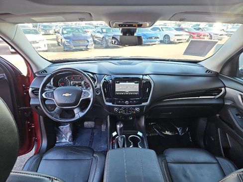 Used 2018 Chevrolet Traverse LT image 22