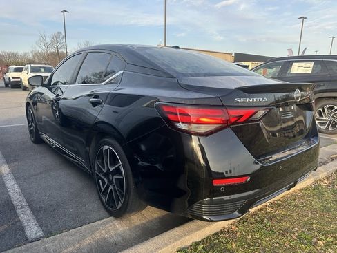 Used 2024 Nissan Sentra SR w/ SR Premium Package image 7