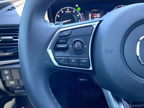 Used 2025 Acura RDX SH-AWD image 23