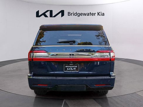 Used 2020 Lincoln Navigator Reserve w/ Luxury Package AWD/4WD image 5