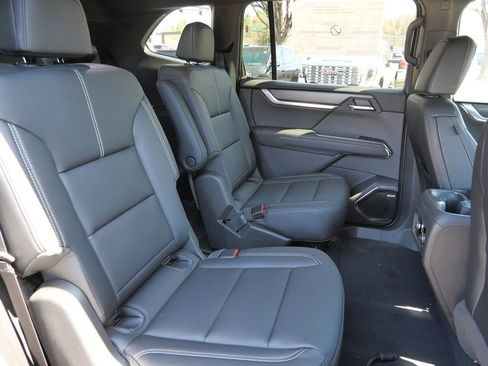 New 2026 GMC Acadia Elevation w/ Elevation Premium Package AWD/4WD image 27