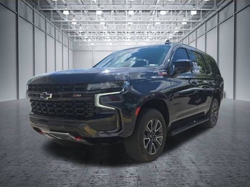 Used 2023 Chevrolet Tahoe Z71 AWD/4WD image 2