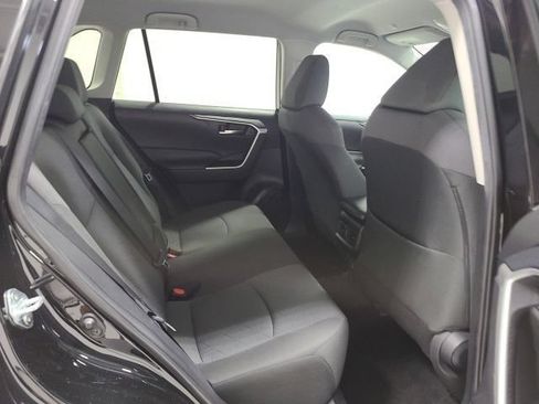 Used 2024 Toyota RAV4 XLE AWD/4WD image 15