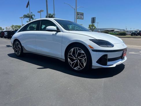 Used 2024 Hyundai Ioniq 6 SEL RWD image 10