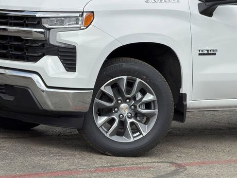 New 2026 Chevrolet Silverado 1500 LT w/ Texas Edition Plus RWD image 8