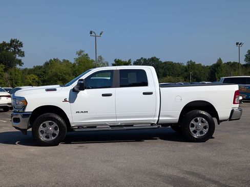 Used 2024 RAM 2500 Big Horn AWD/4WD image 6