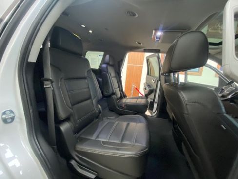 Used 2019 GMC Yukon Denali w/ Denali Ultimate Package AWD/4WD image 15