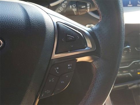 Used 2020 Ford Edge ST-Line image 22