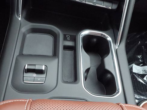 New 2026 GMC Sierra 3500 Denali Ultimate image 15