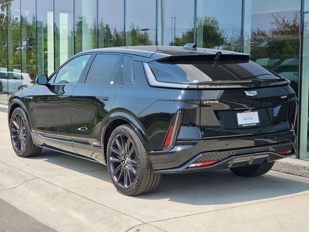 New 2026 Cadillac Lyriq V AWD/4WD image 3