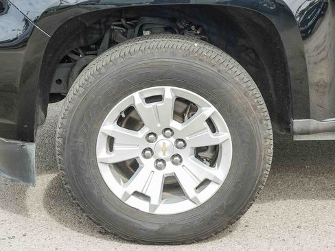 Used 2021 Chevrolet Colorado LT w/ Safety Package RWD image 10