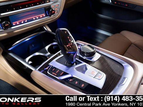 Used 2019 BMW 750i xDrive w/ Executive Package image 23