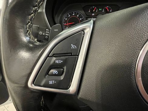 Used 2019 Chevrolet Camaro LT RWD image 79