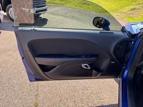 Used 2021 Dodge Challenger R/T Scat Pack RWD image 11