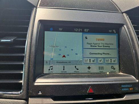 Used 2017 Ford Taurus SHO AWD/4WD image 14