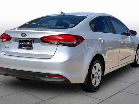 Used 2018 Kia Forte LX FWD image 13