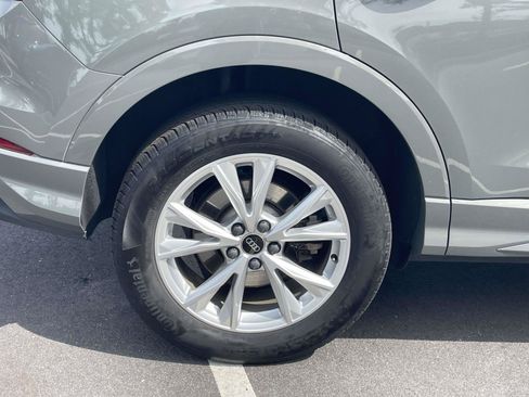 Certified 2025 Audi Q3 2.0T Premium AWD/4WD image 7